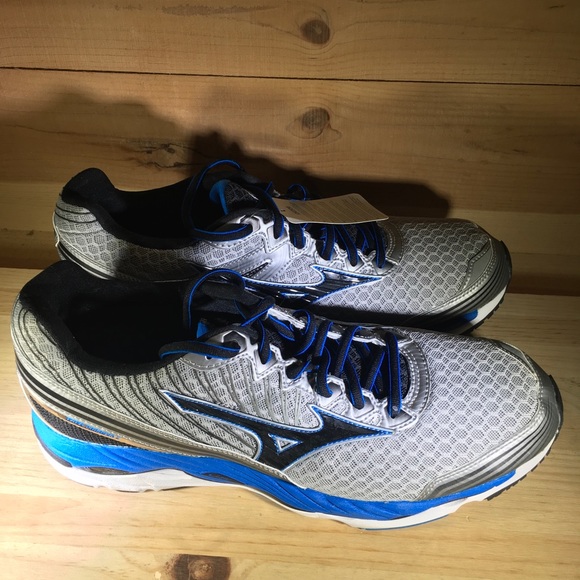 mizuno wave paradox 2 mens